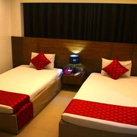 The Alina Hotel & Suites 吉大港 外观 照片
