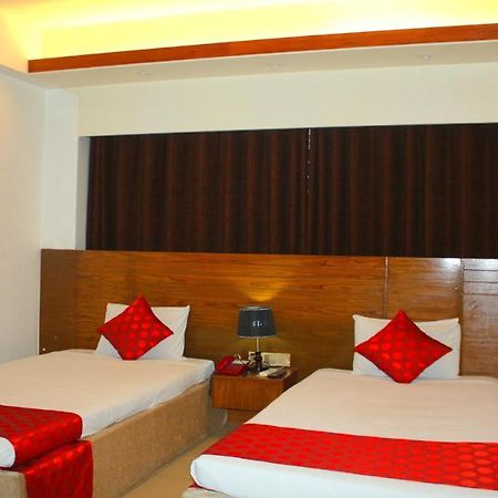 The Alina Hotel & Suites 吉大港 外观 照片