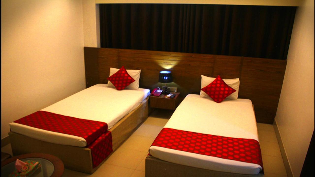 The Alina Hotel & Suites 吉大港 外观 照片