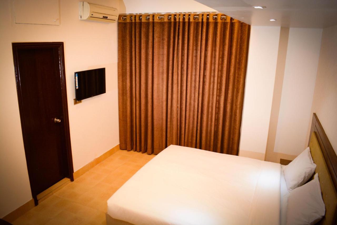 The Alina Hotel & Suites 吉大港 外观 照片